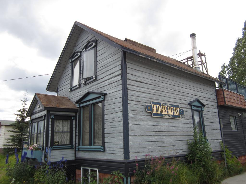 Historical Guest House Γουάιτχορς Εξωτερικό φωτογραφία